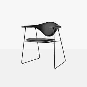 Gubi Masculo Dining Chair